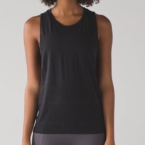 Lululemon Women’s Breeze By Muscle Tank Black Sleeveless Mesh Top, size 8